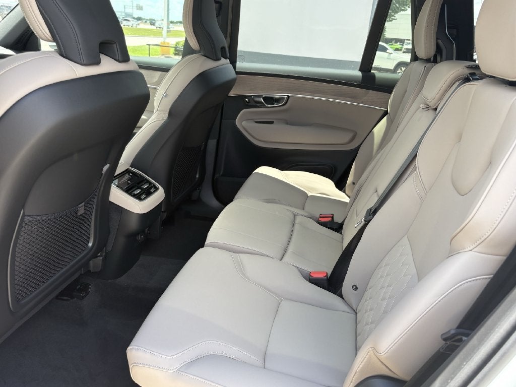 2026 Volvo XC90 B6 Plus 7-Seater