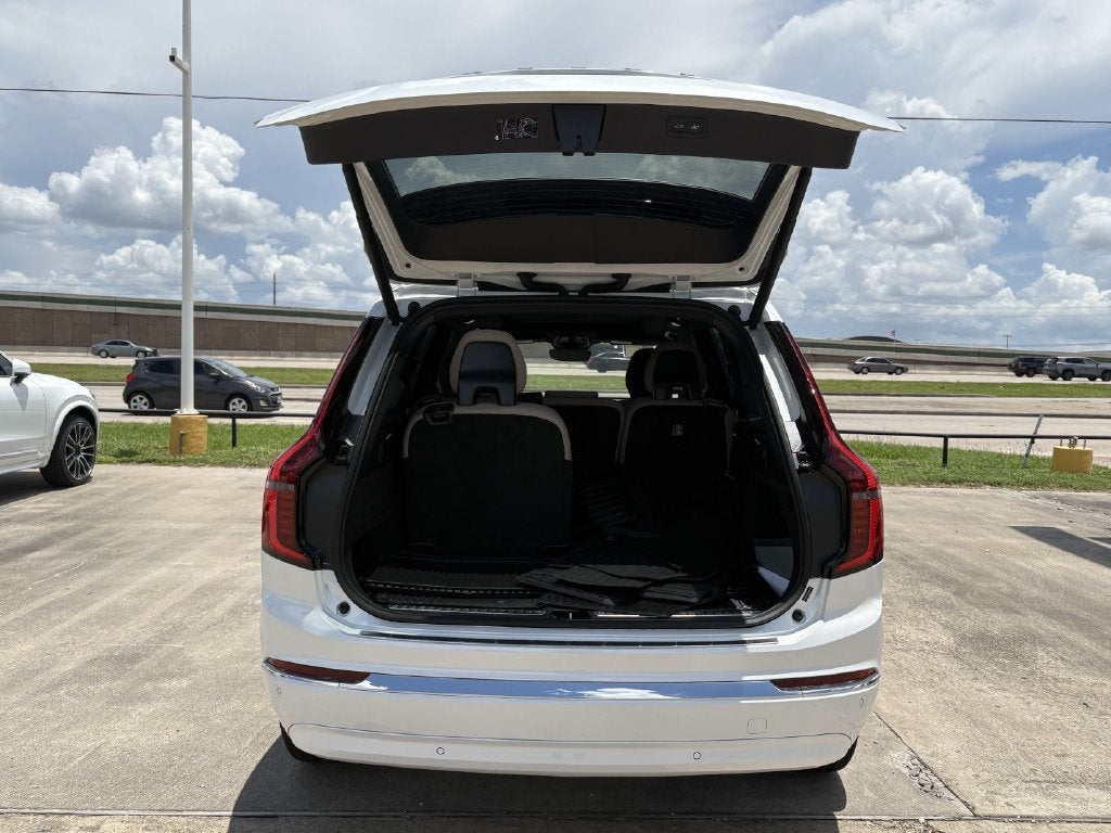 2026 Volvo XC90 B6 Plus 7-Seater