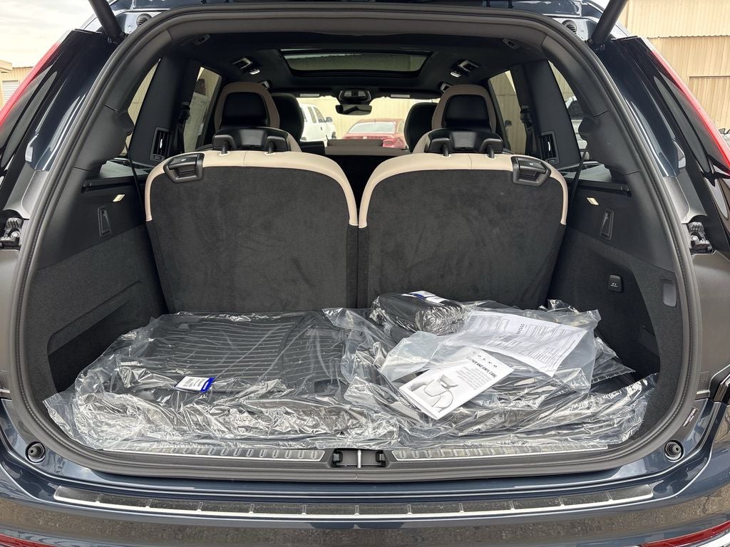 2026 Volvo XC90 B6 Plus 7-Seater