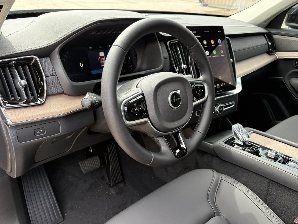 2026 Volvo XC90 B6 Plus 7-Seater