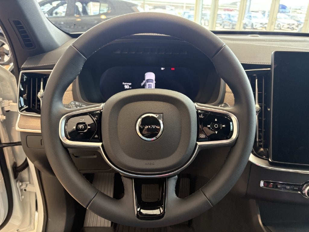 2027 Volvo XC90 B6 Plus 7-Seater