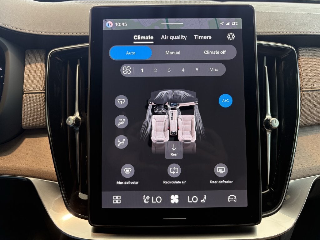 2027 Volvo XC90 B6 Plus 7-Seater