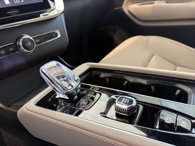 2027 Volvo XC90 B6 Plus 7-Seater