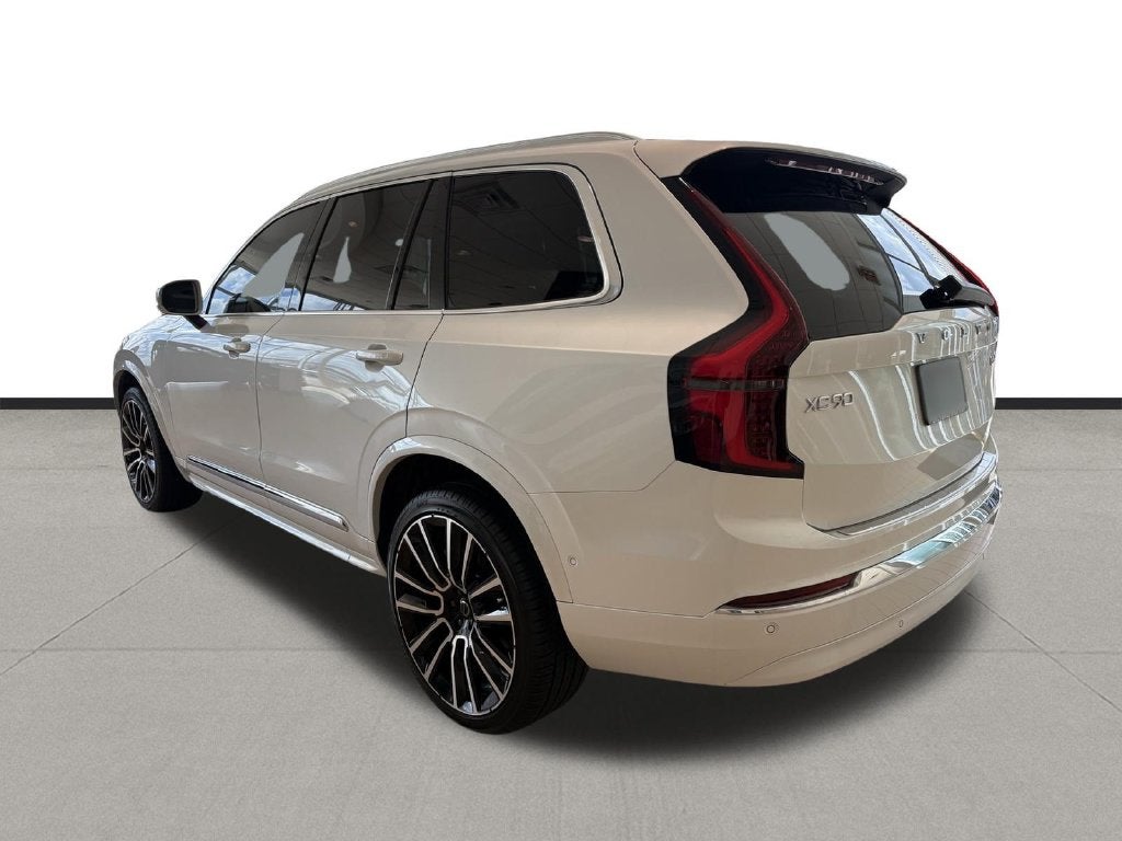 2027 Volvo XC90 B6 Plus 7-Seater