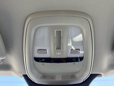 2024 Volvo XC90 B6 Plus Bright Theme