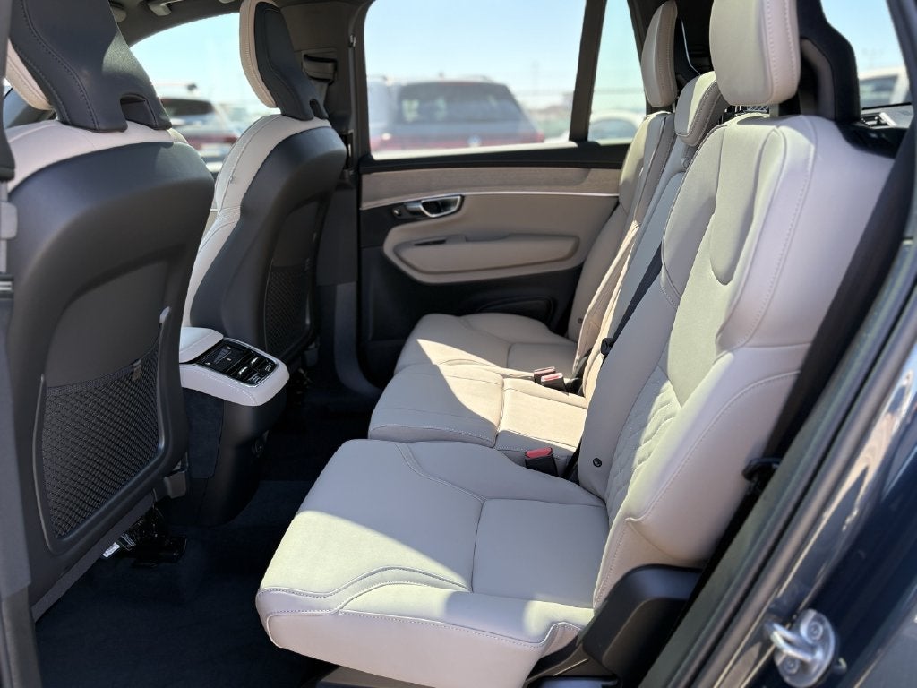 2026 Volvo XC90 B6 Plus 7-Seater
