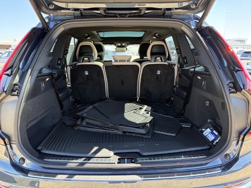 2026 Volvo XC90 B6 Plus 7-Seater
