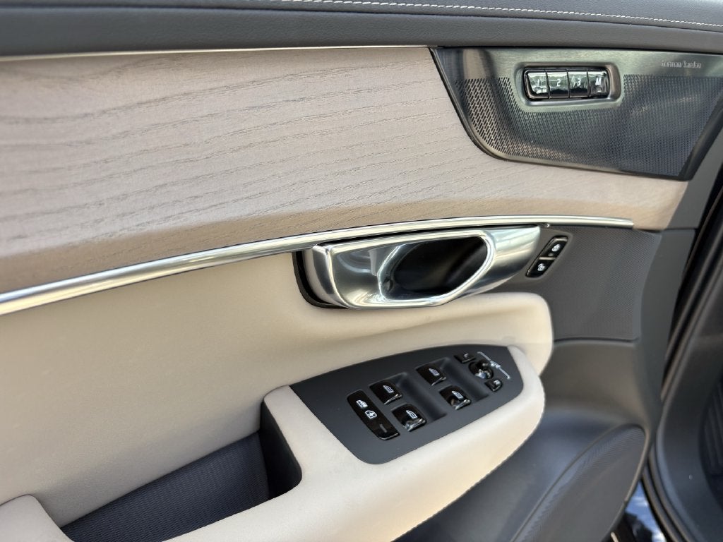 2026 Volvo XC90 B6 Plus 7-Seater