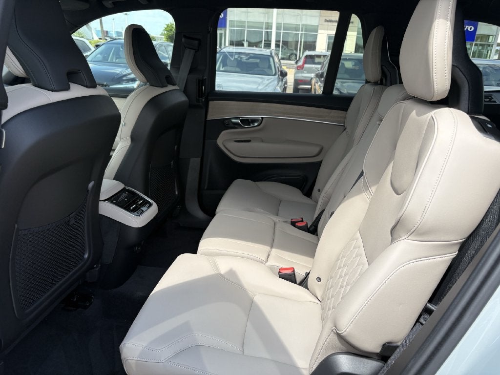 2026 Volvo XC90 B6 Plus 7-Seater