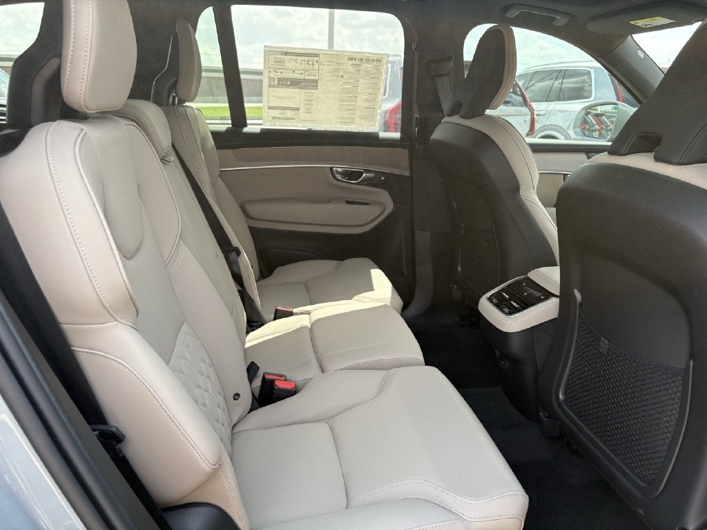 2026 Volvo XC90 B6 Plus 7-Seater