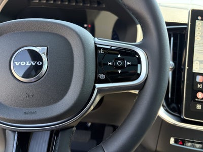 2026 Volvo XC90 B6 Plus 7-Seater