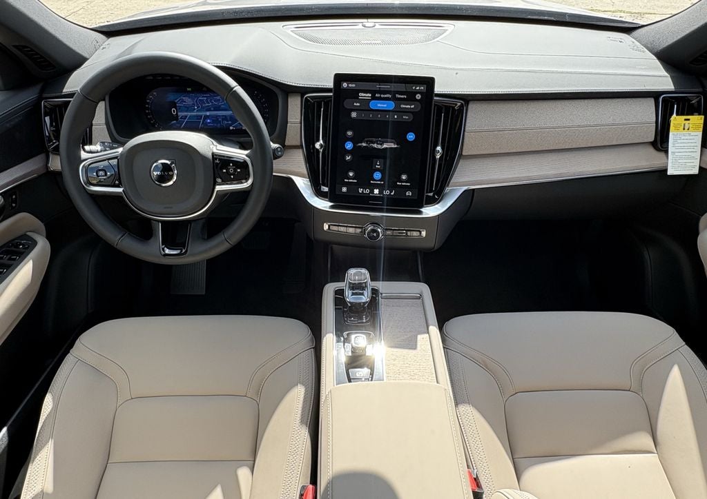 2026 Volvo XC90 B6 Plus 7-Seater