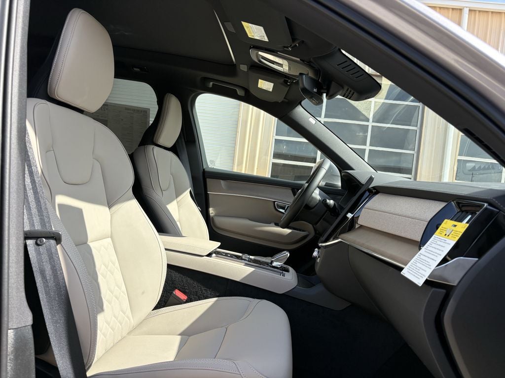 2026 Volvo XC90 B6 Plus 7-Seater