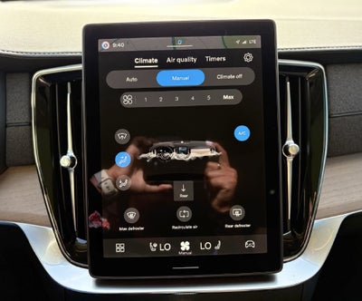 2027 Volvo XC90 B6 Plus 7-Seater