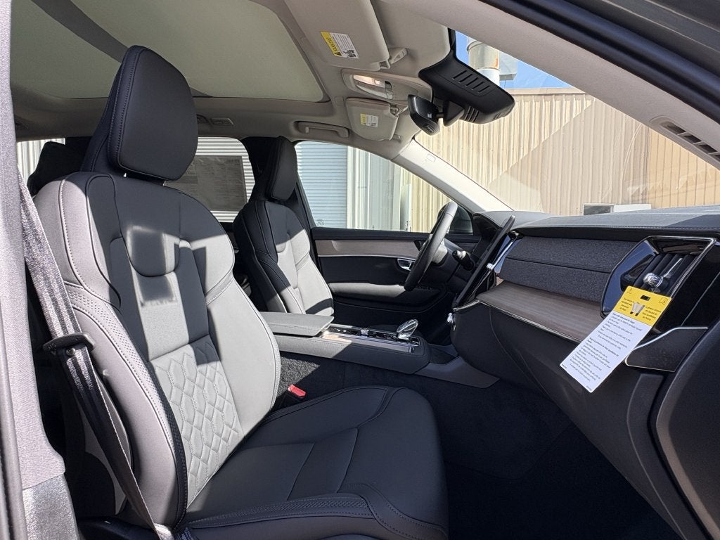 2027 Volvo XC90 B6 Plus 7-Seater