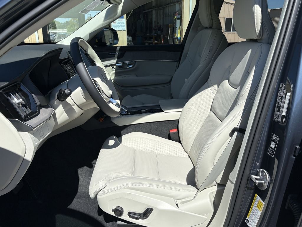 2026 Volvo XC90 B6 Ultra