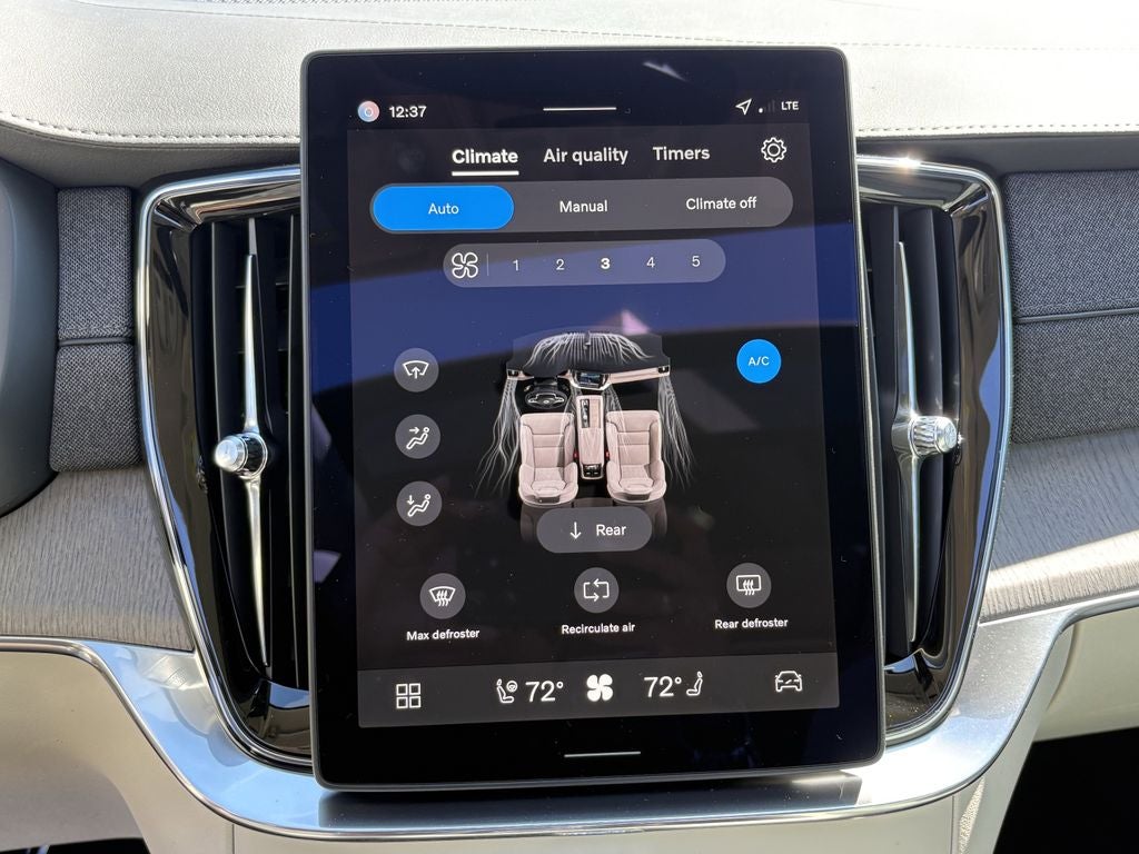 2026 Volvo XC90 B6 Ultra