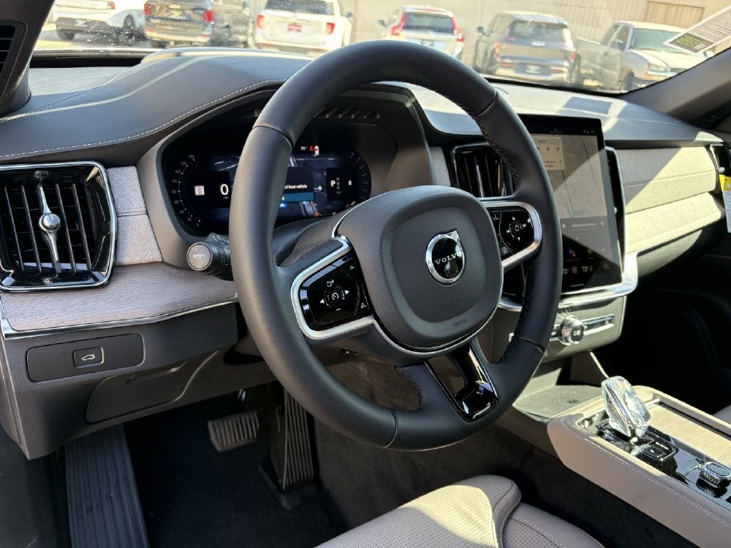 2026 Volvo XC90 B6 Ultra