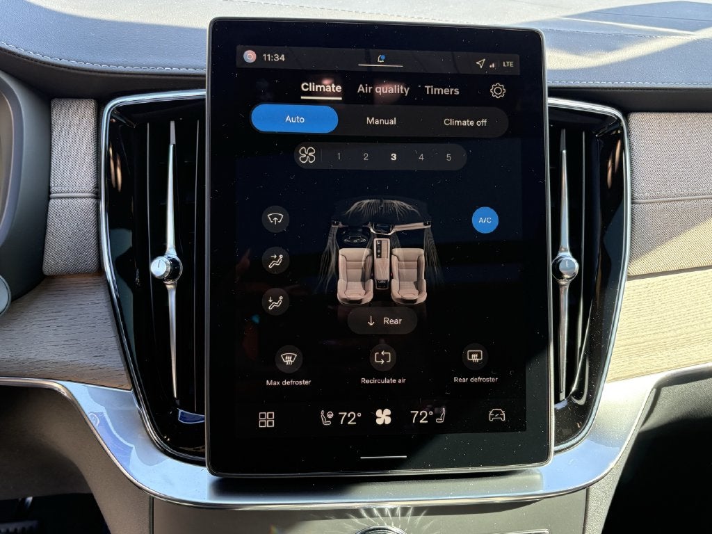 2026 Volvo XC90 B6 Ultra