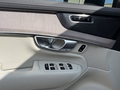 2026 Volvo XC90 B6 Ultra