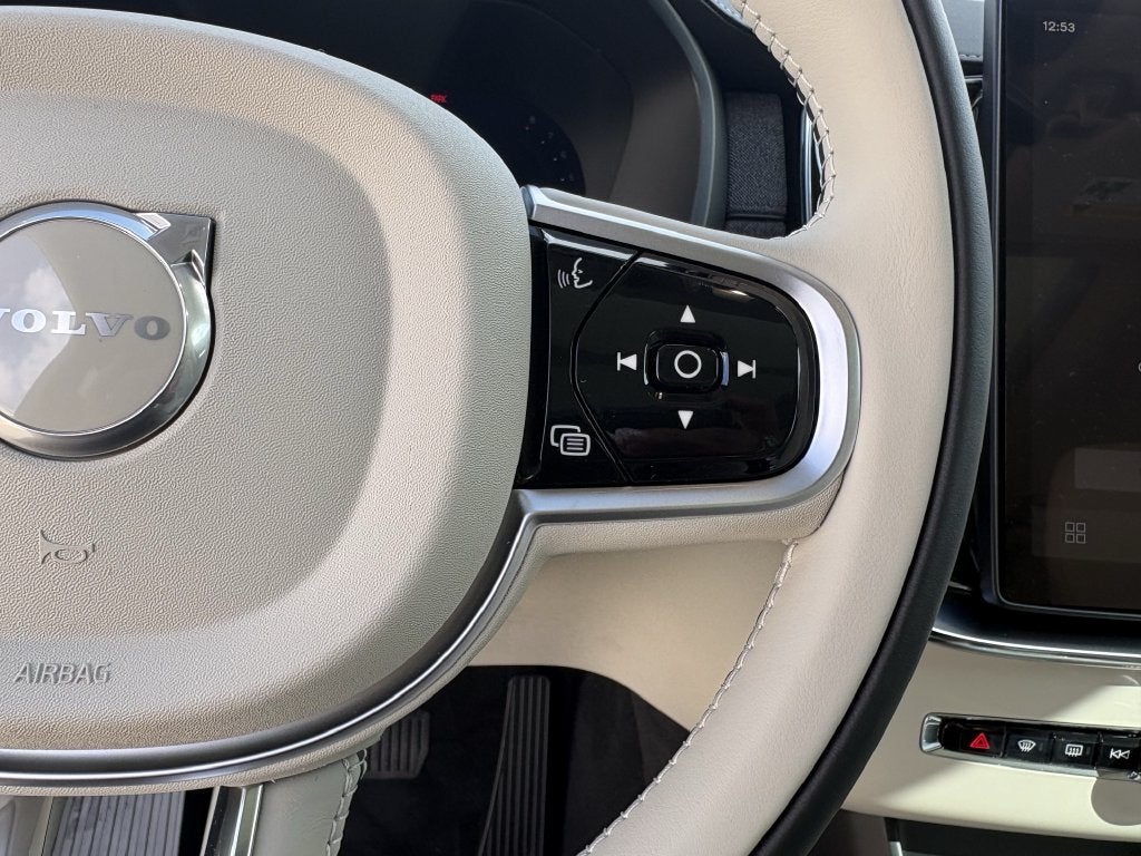 2026 Volvo XC90 B6 Ultra