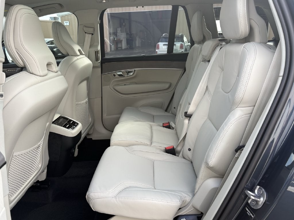 2026 Volvo XC90 B6 Ultra