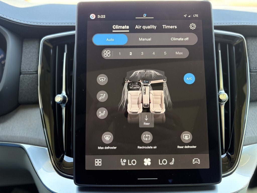 2026 Volvo XC90 B6 Ultra