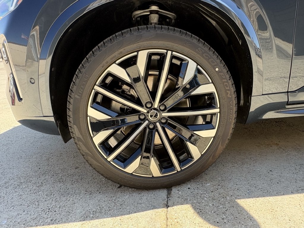 2026 Volvo XC90 B6 Ultra