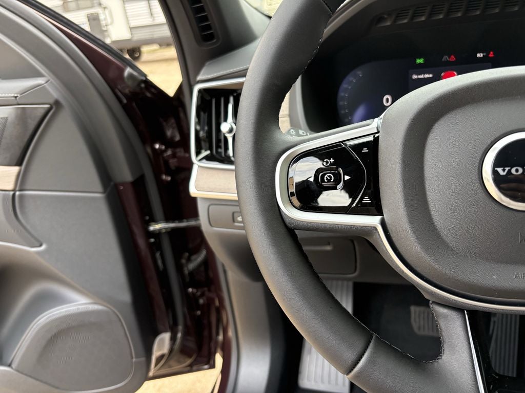 2026 Volvo XC90 B6 Ultra
