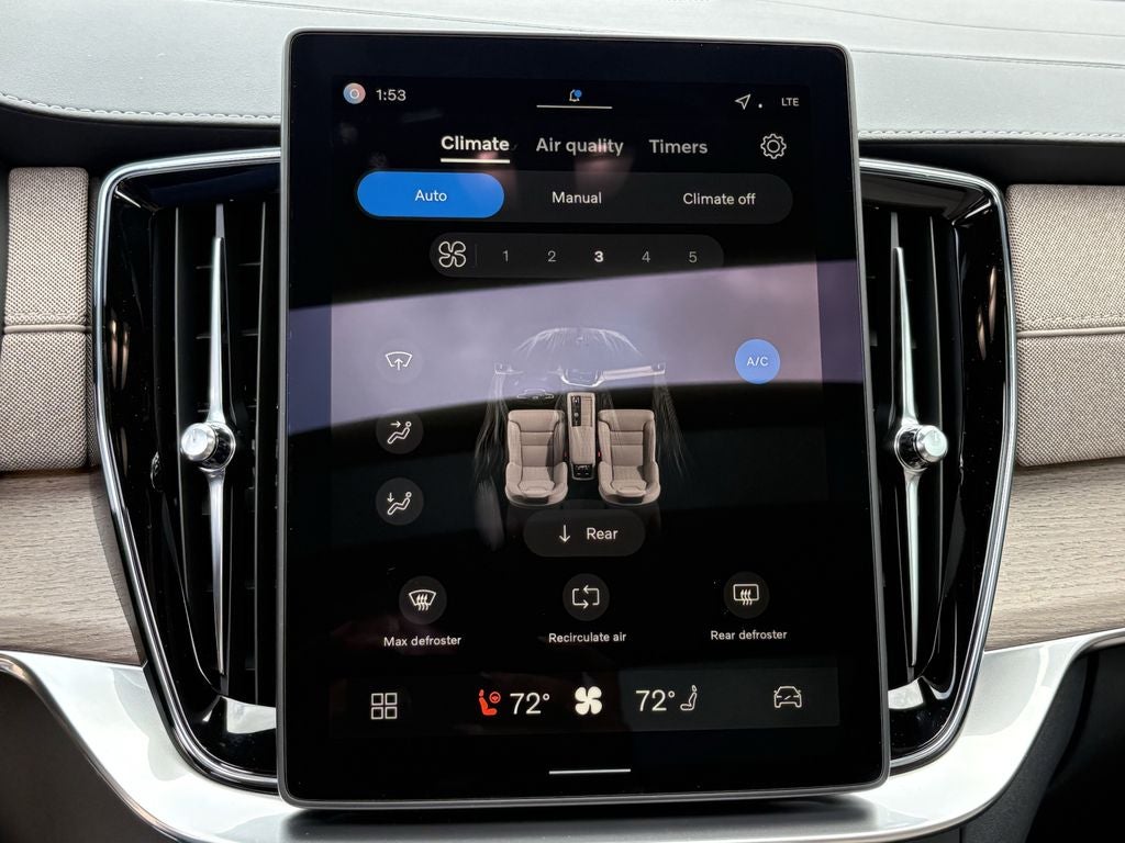 2026 Volvo XC90 B6 Ultra