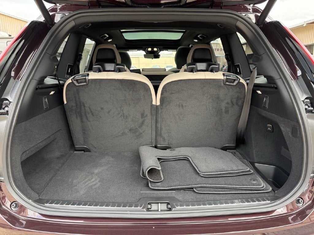 2026 Volvo XC90 B6 Ultra
