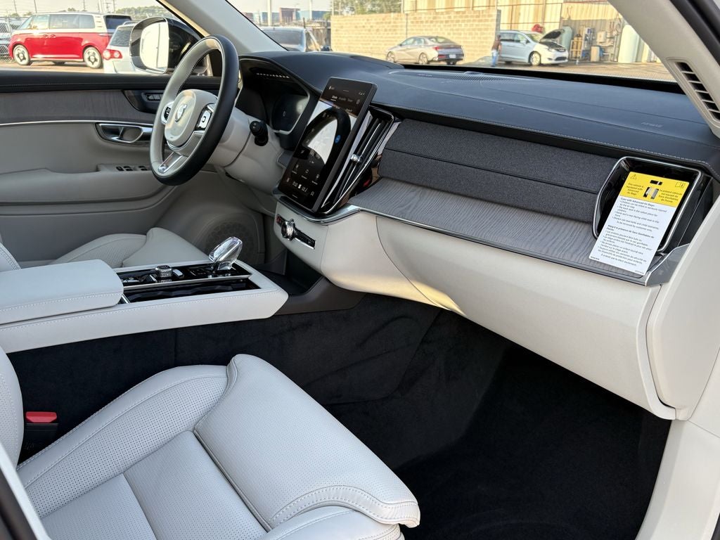 2026 Volvo XC90 B6 Ultra