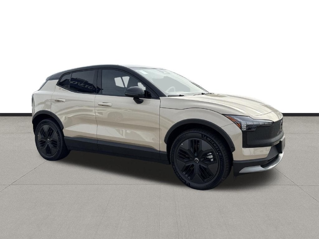 2026 Volvo EX30 Twin Motor Cross Country Ultra