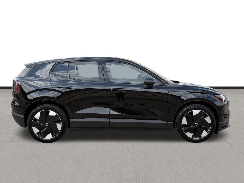 2026 Volvo EX30 Twin Motor Performance Ultra