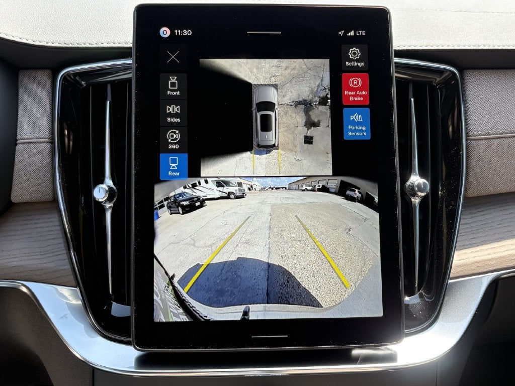2026 Volvo XC90 Plug-In Hybrid T8 Plus 7 Passenger