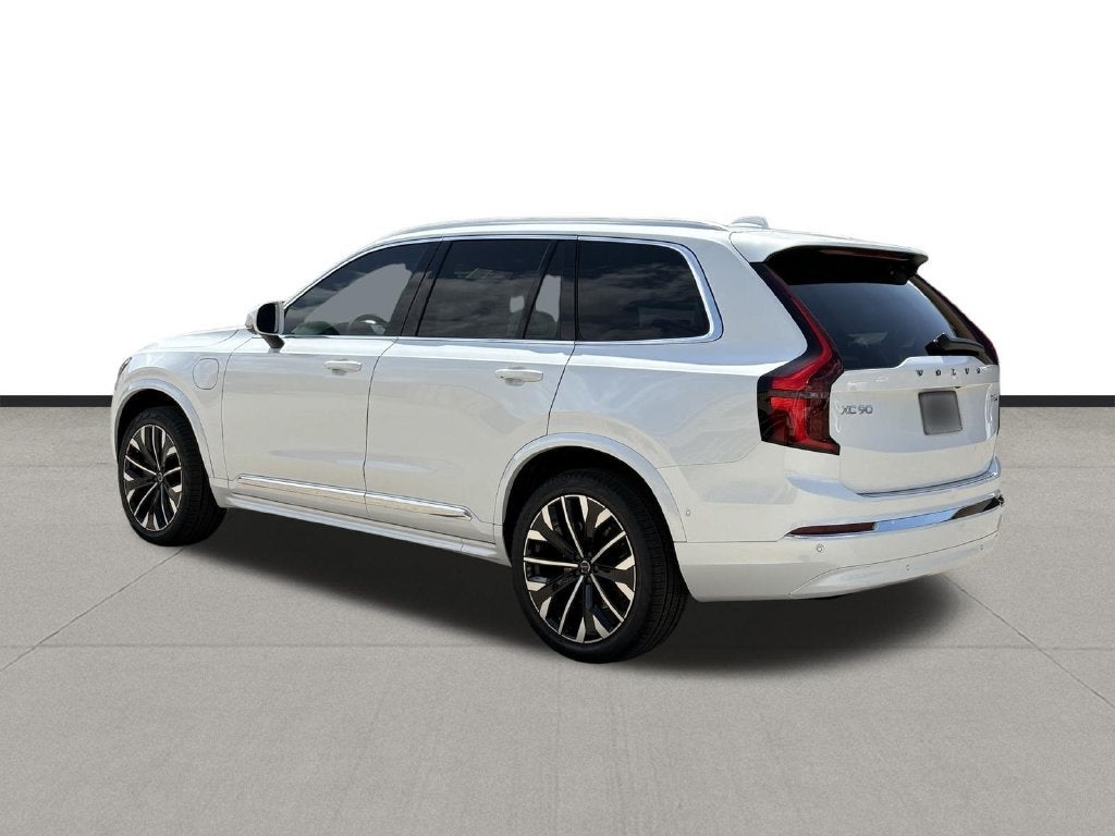 2026 Volvo XC90 Plug-In Hybrid T8 Plus 7 Passenger