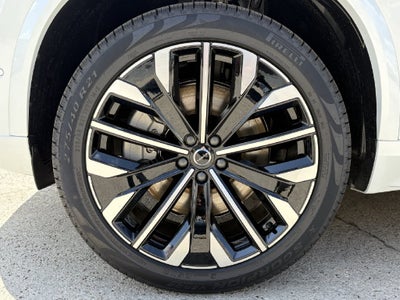 2026 Volvo XC90 Plug-In Hybrid T8 Plus 7 Passenger