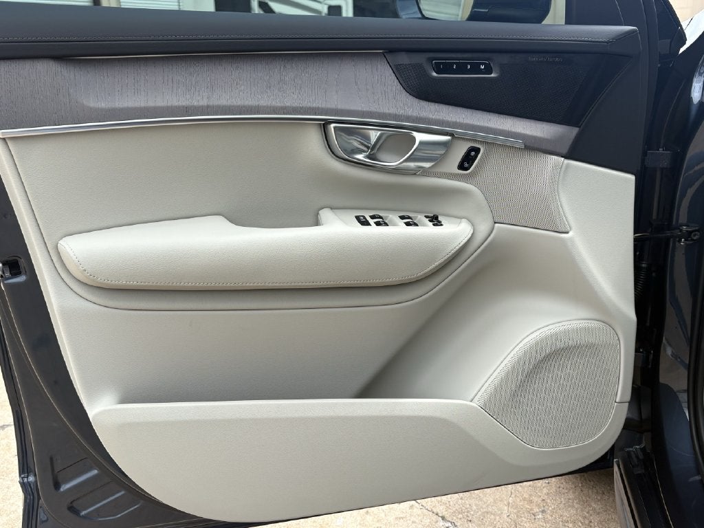 2026 Volvo XC90 Plug-In Hybrid T8 Ultra 7 Passenger
