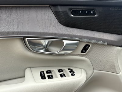 2026 Volvo XC90 Plug-In Hybrid T8 Ultra 7 Passenger