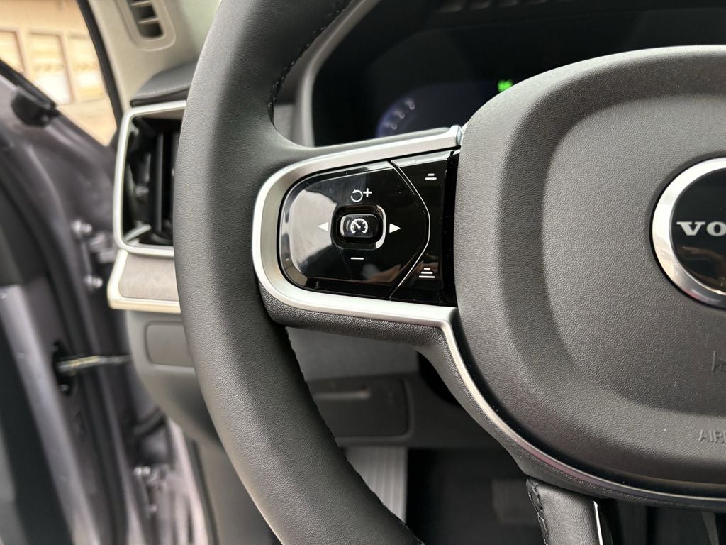 2026 Volvo XC90 Plug-In Hybrid T8 Ultra