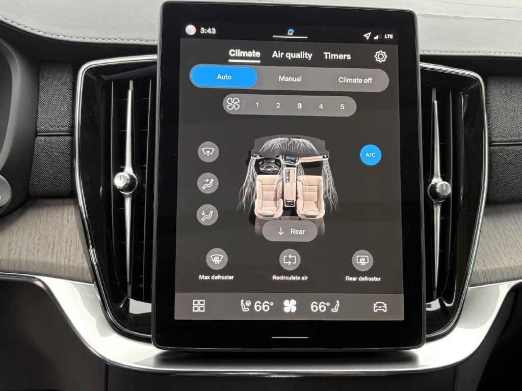 2026 Volvo XC90 Plug-In Hybrid T8 Ultra