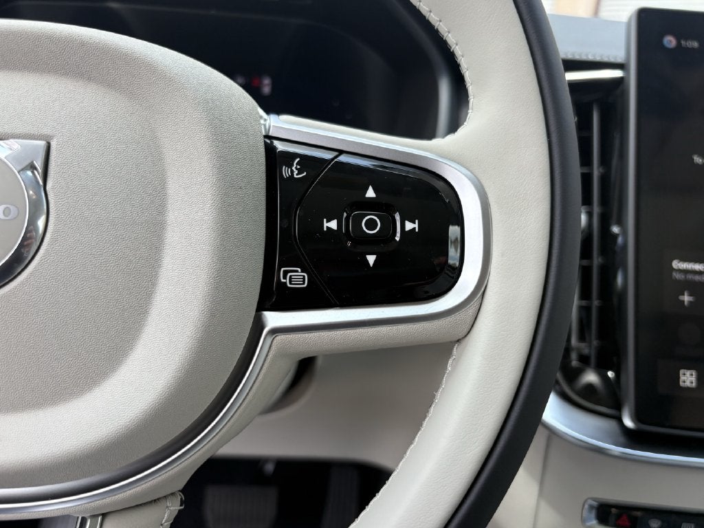 2026 Volvo XC90 Plug-In Hybrid T8 Ultra