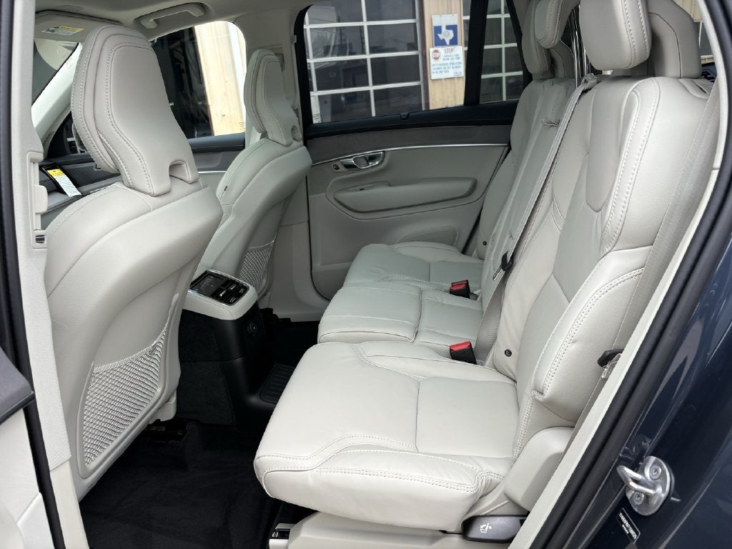2026 Volvo XC90 Plug-In Hybrid T8 Ultra