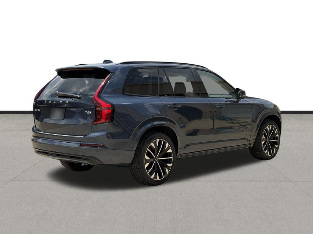 2026 Volvo XC90 Plug-In Hybrid T8 Ultra