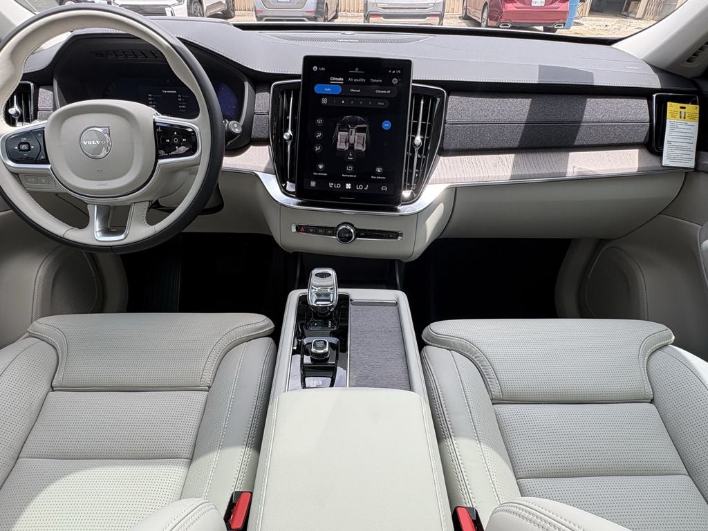 2026 Volvo XC90 Plug-In Hybrid T8 Ultra