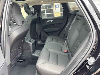 2026 Volvo XC60 Plug-In Hybrid T8 Plus