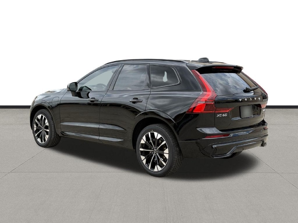 2026 Volvo XC60 Plug-In Hybrid T8 Plus