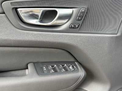 2026 Volvo XC60 Plug-In Hybrid T8 Plus