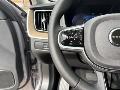 2026 Volvo XC60 Plug-In Hybrid T8 Plus
