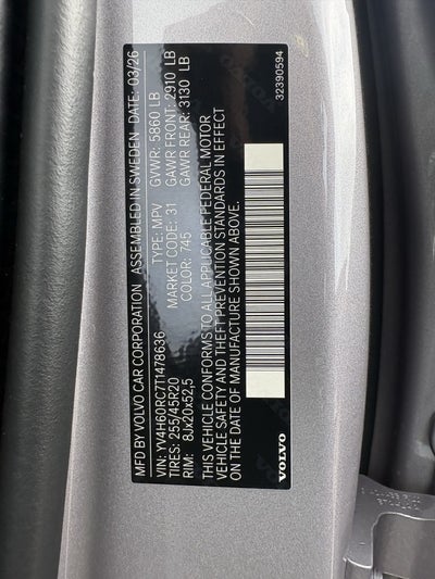 2026 Volvo XC60 Plug-In Hybrid T8 Plus